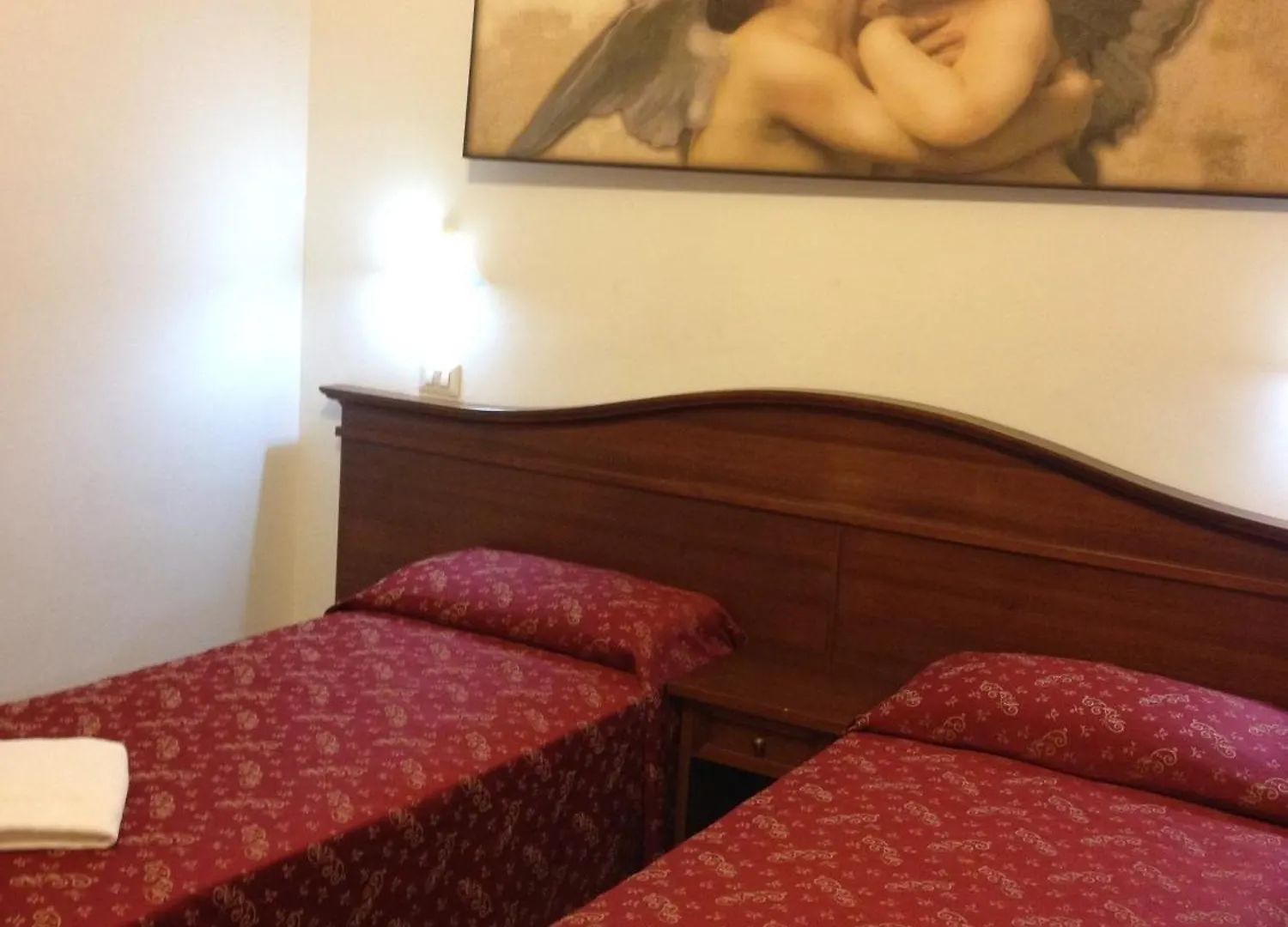 Guesthouse Alex II Roma 2*,